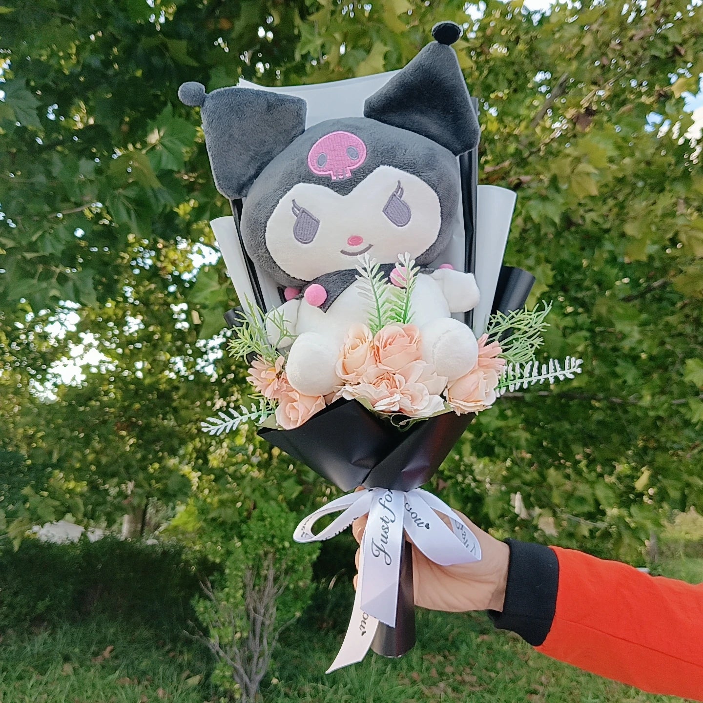 Hello Kitty Plushy Bouquet