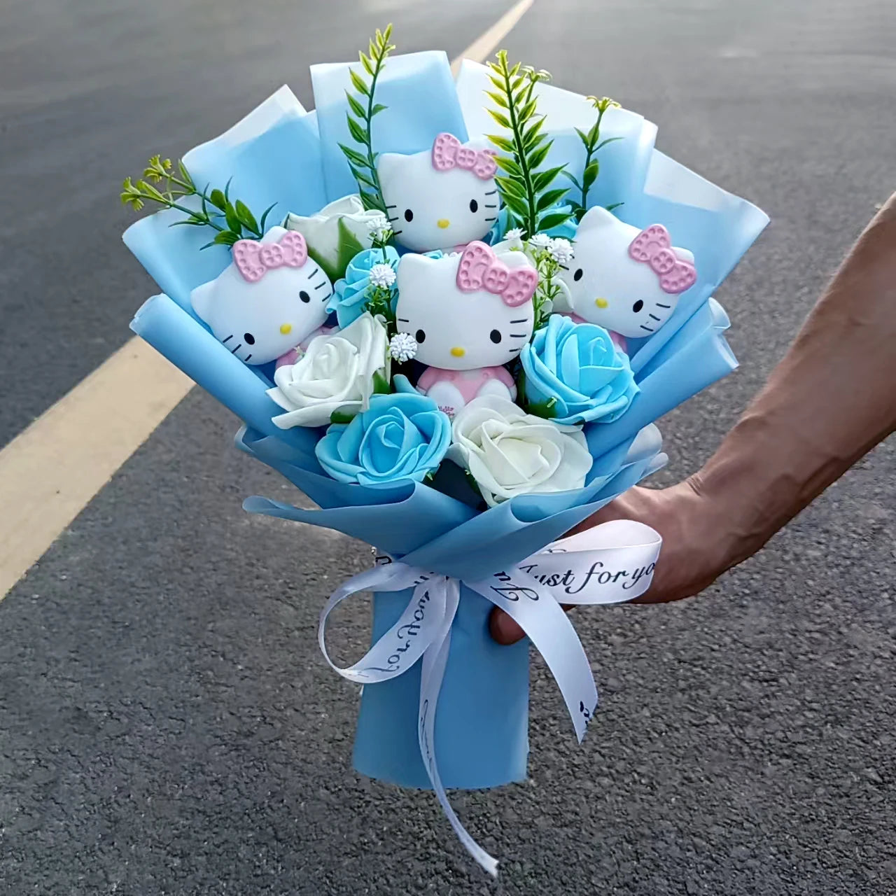 Hello Kitty Plushy Bouquet